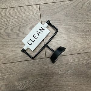 Hearth and Hand with Magnolia Clean/Dirty Sign